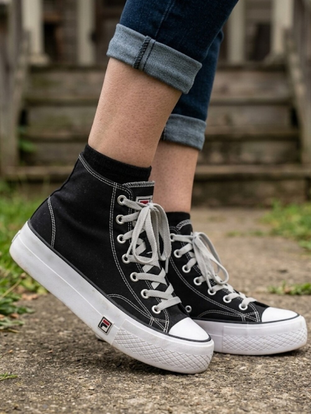 FILA Black Canvas High Top Women's Platform Sneakers. Size 6.5